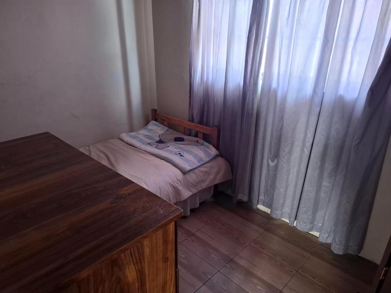 7 Bedroom Property for Sale in Riverton Western Cape